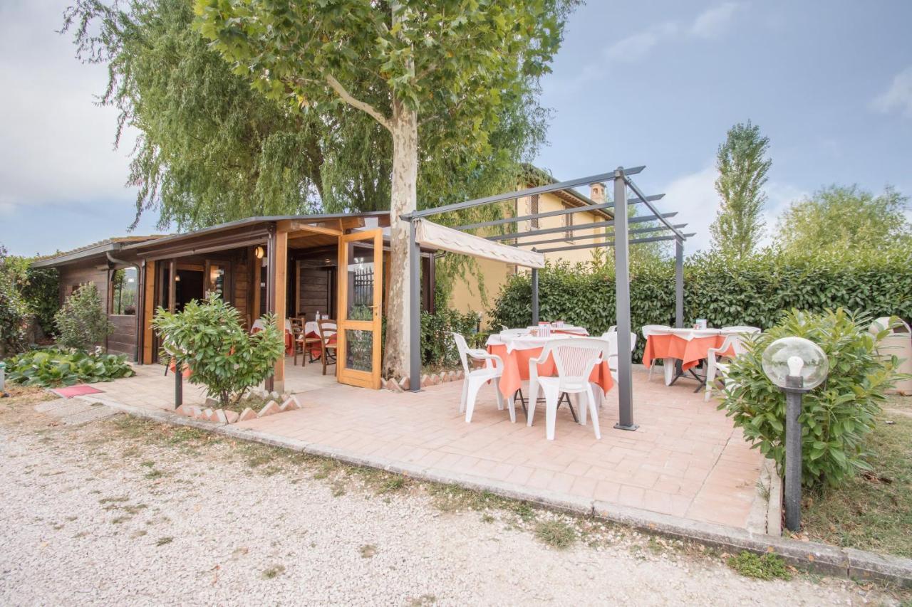 Casa Vacanze Vecchio Granaio Magione Zewnętrze zdjęcie